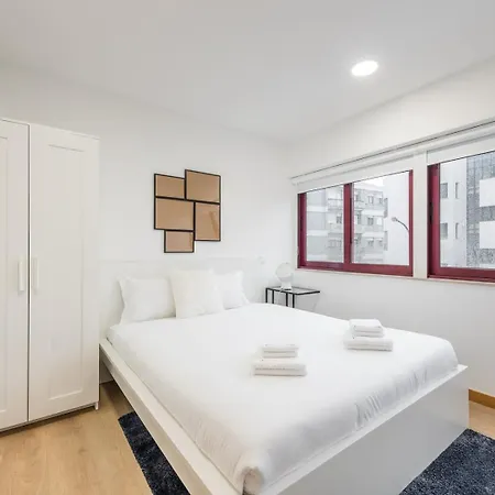 Guestready - Chic Cityscape * ポルト